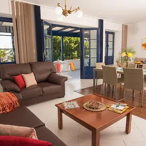 Vistagua Apartment