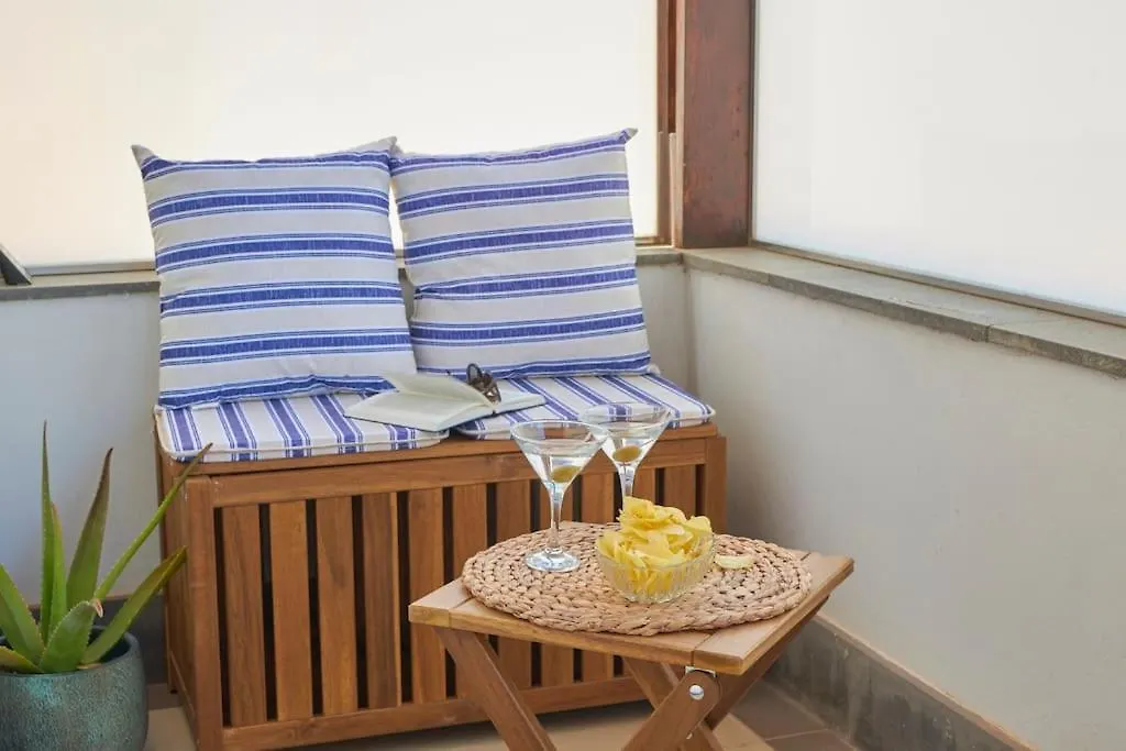 Calero Surfin - Shared Pool, 10 Minutes Walking To Harbour Apartment Puerto Calero