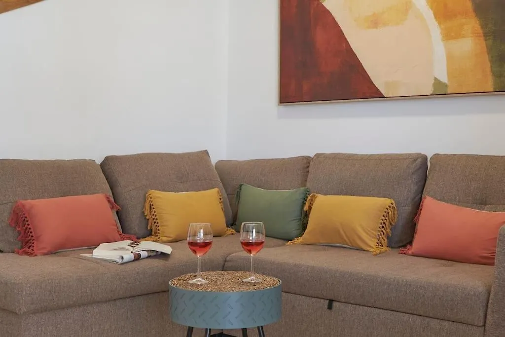 Calero Surfin - Shared Pool, 10 Minutes Walking To Harbour Apartment Puerto Calero