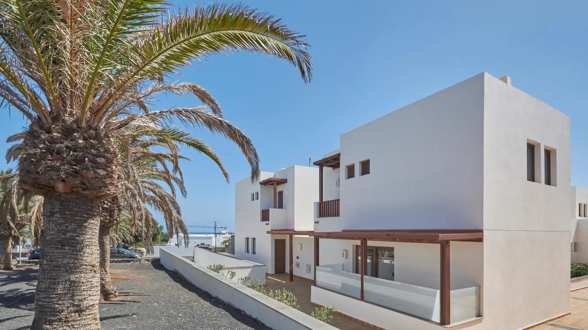 Calero Surfin - Shared Pool, 10 Minutes Walking To Harbour Apartment Puerto Calero Spain