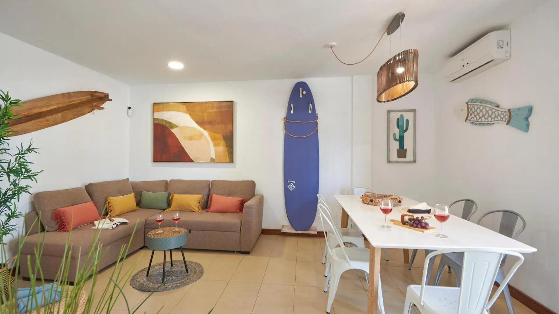 Calero Surfin - Shared Pool, 10 Minutes Walking To Harbour Apartment Puerto Calero